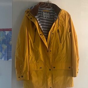 Orvis Women's Vibrant Yellow Utility Jacket